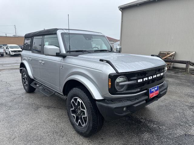 new 2024 Ford Bronco car, priced at $47,338