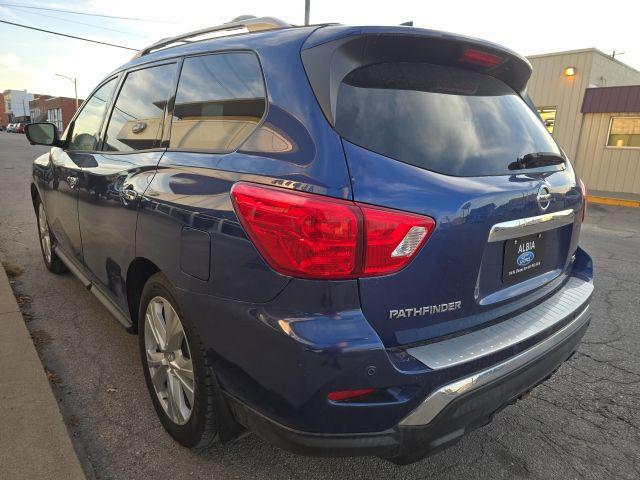 used 2019 Nissan Pathfinder car, priced at $18,999