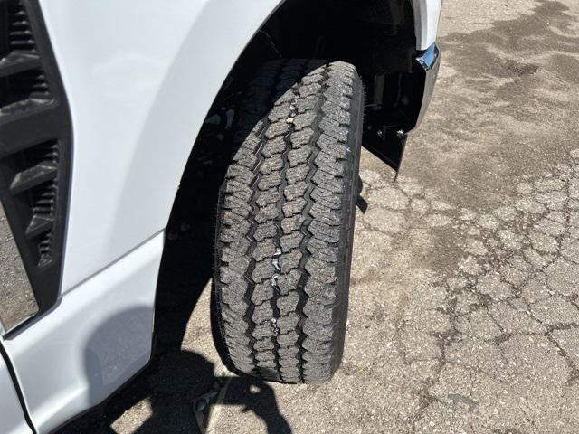 new 2025 Ford F-250 car, priced at $72,595