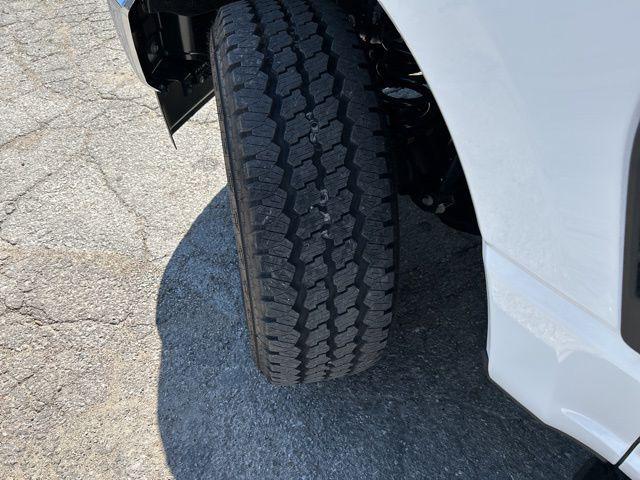 new 2025 Ford F-250 car, priced at $65,465