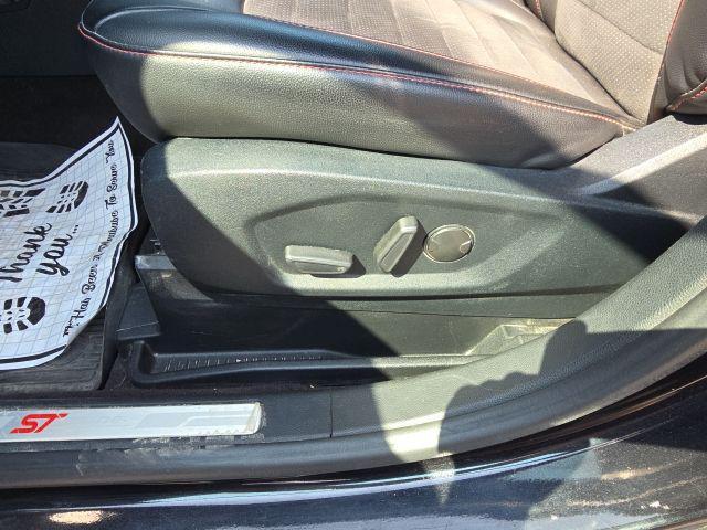 used 2020 Ford Edge car, priced at $18,999