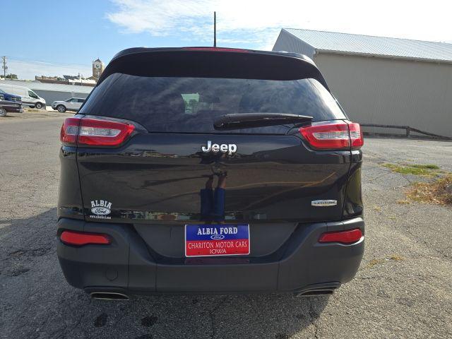used 2018 Jeep Cherokee car, priced at $12,538