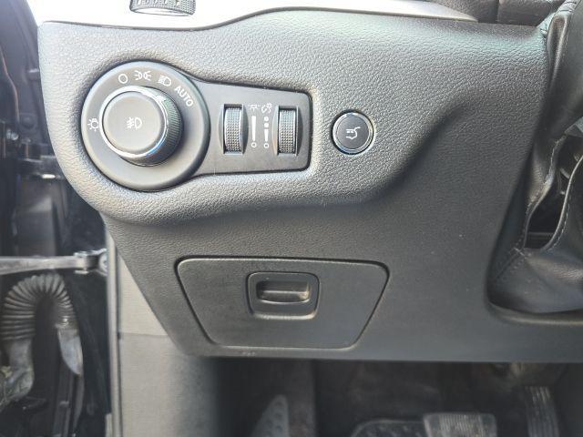 used 2018 Jeep Cherokee car, priced at $12,538