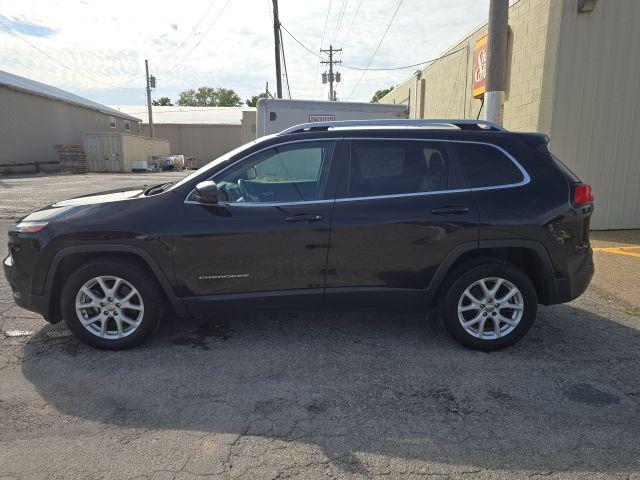 used 2018 Jeep Cherokee car, priced at $12,538
