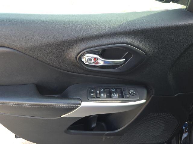 used 2018 Jeep Cherokee car, priced at $12,538