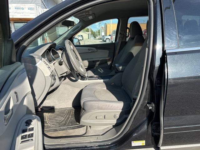 used 2012 Chevrolet Traverse car, priced at $9,500