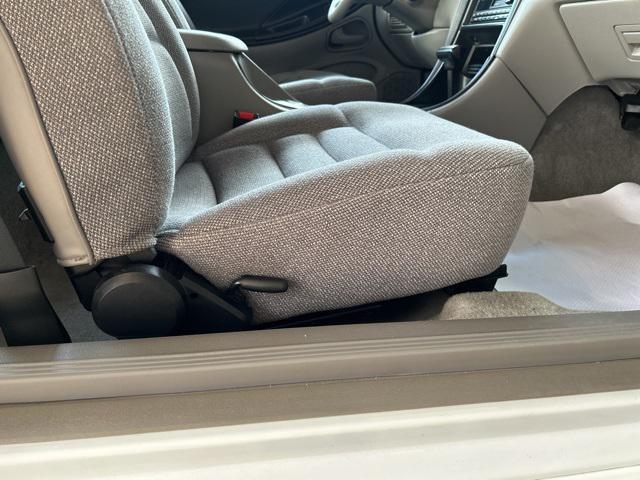 used 1996 Ford Mustang car, priced at $6,995