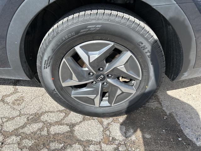 used 2021 Kia Sorento Hybrid car, priced at $20,987