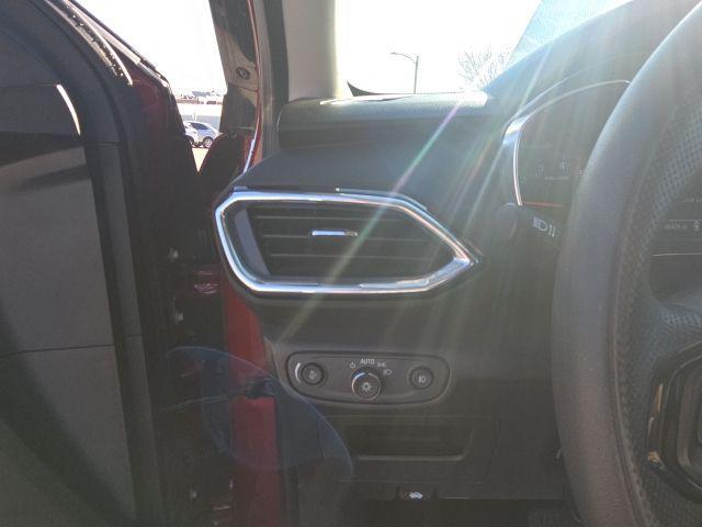 used 2023 Chevrolet TrailBlazer car, priced at $23,619