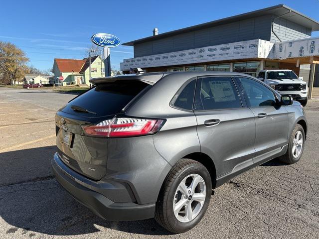 new 2024 Ford Edge car, priced at $36,421