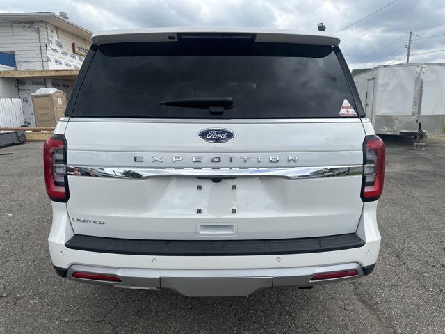 new 2024 Ford Expedition car, priced at $75,895