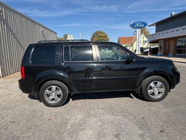 used 2011 Honda Pilot car, priced at $9,990