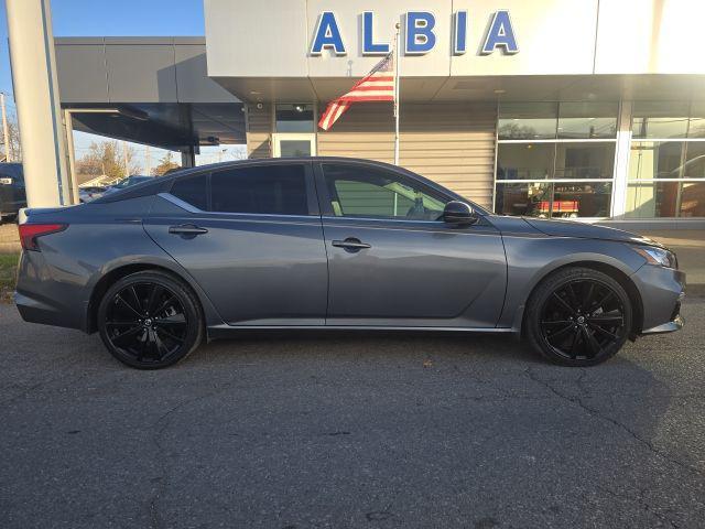 used 2022 Nissan Altima car, priced at $23,714
