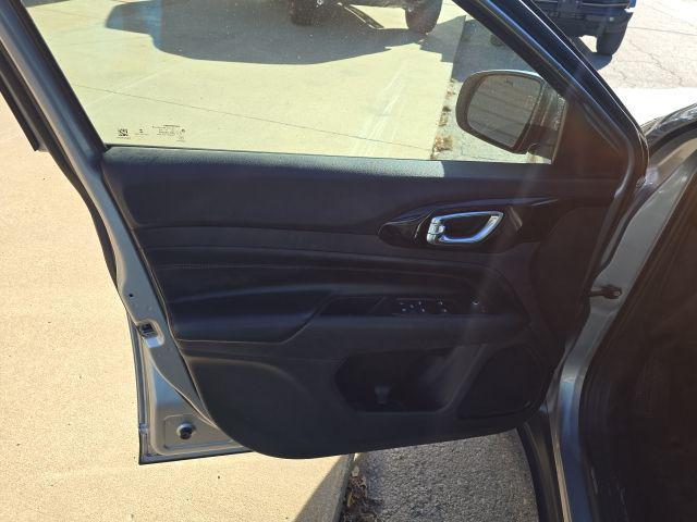 used 2022 Jeep Compass car, priced at $25,649