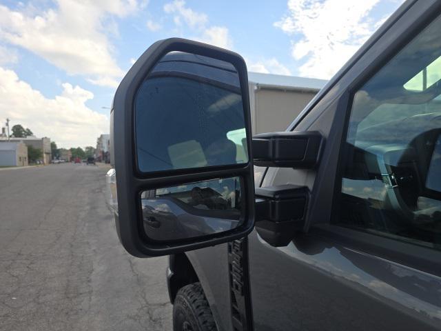 new 2025 Ford F-350 car