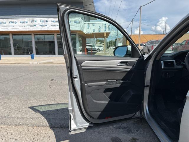 used 2018 Volkswagen Atlas car, priced at $14,899