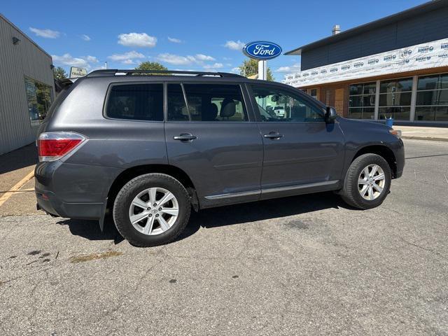 used 2012 Toyota Highlander car, priced at $16,724