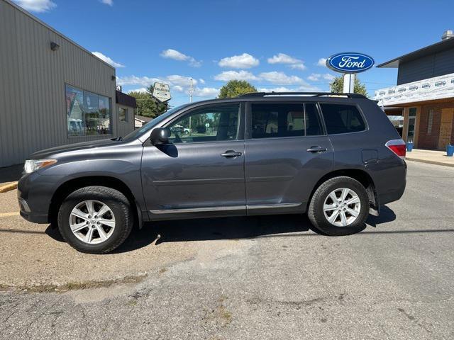 used 2012 Toyota Highlander car, priced at $16,724