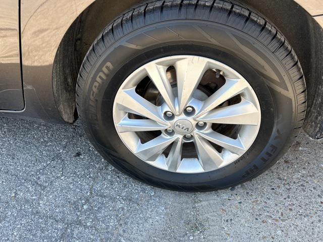 used 2017 Kia Sedona car, priced at $6,998