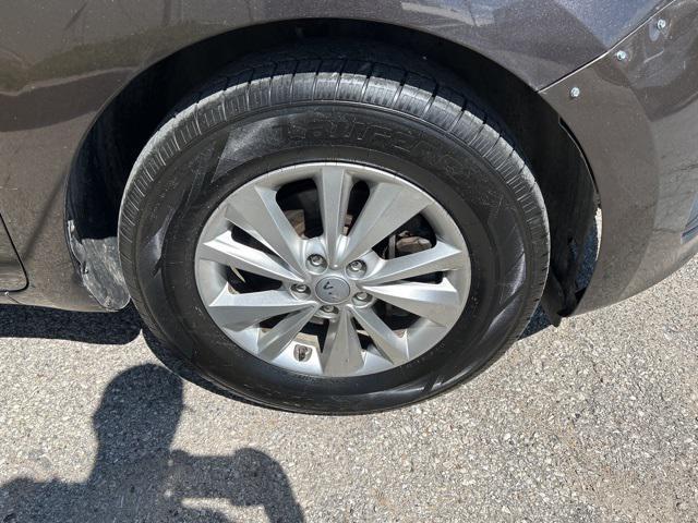 used 2017 Kia Sedona car, priced at $6,998