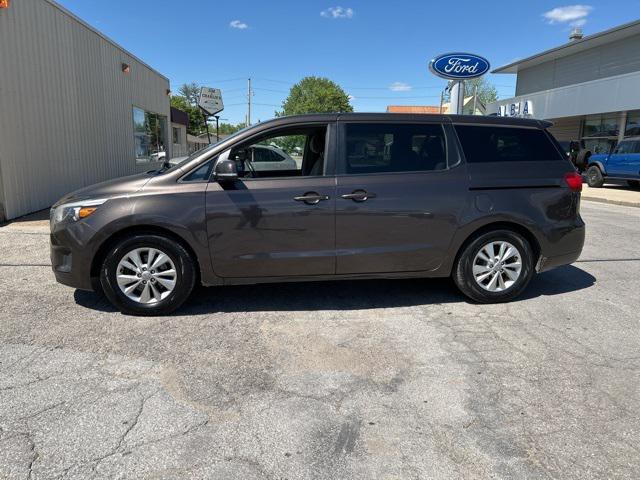 used 2017 Kia Sedona car, priced at $6,998