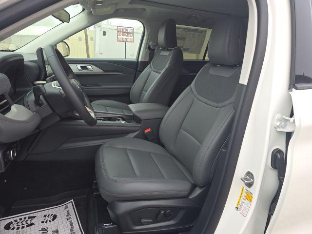 new 2025 Ford Explorer car, priced at $49,855