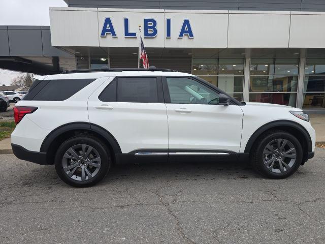 new 2025 Ford Explorer car, priced at $49,855
