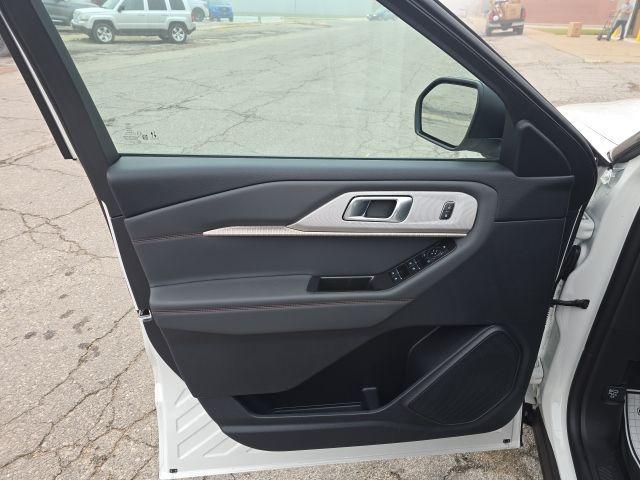 new 2025 Ford Explorer car, priced at $49,855