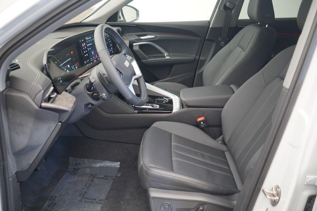 new 2025 Audi Q5 car, priced at $58,040