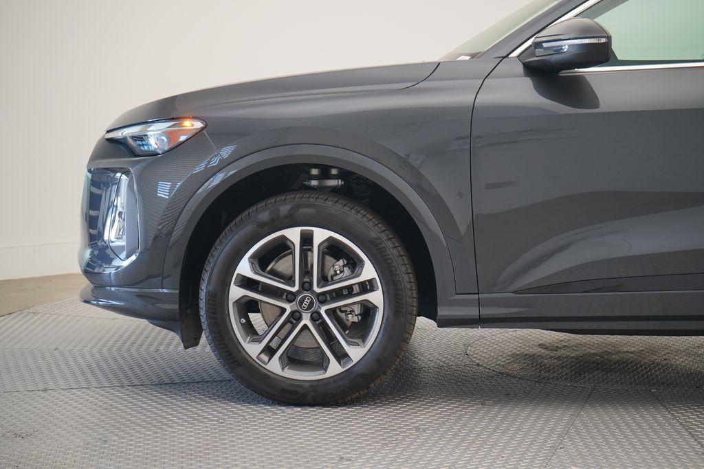 new 2025 Audi Q5 car, priced at $57,950