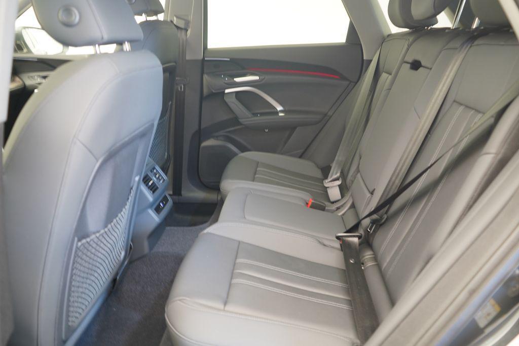 new 2025 Audi Q5 car, priced at $57,950