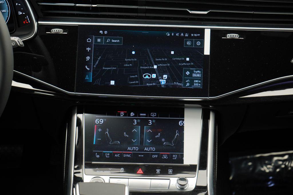 new 2025 Audi Q7 car, priced at $72,995