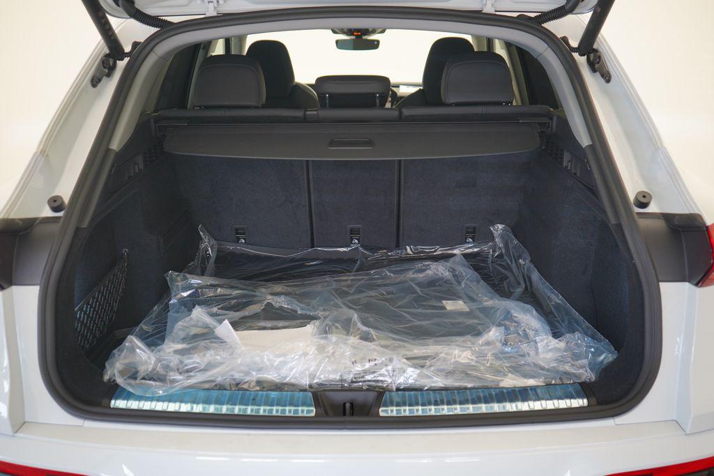 new 2025 Audi Q5 car, priced at $61,800