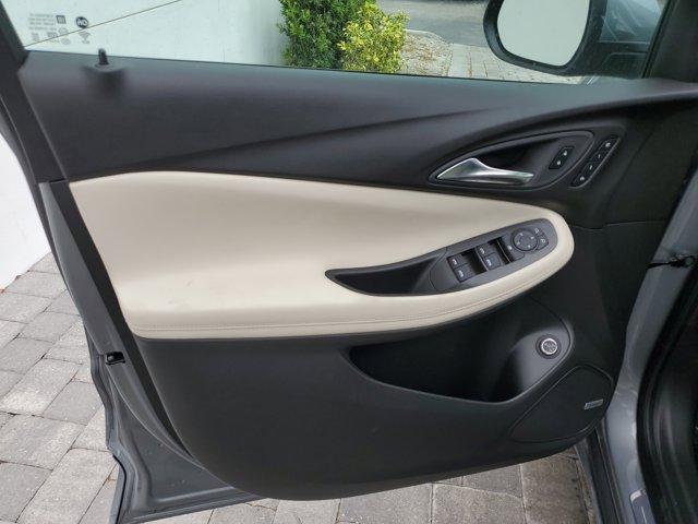 new 2025 Buick Encore GX car, priced at $37,175