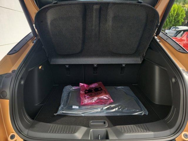new 2025 Buick Envista car, priced at $27,280
