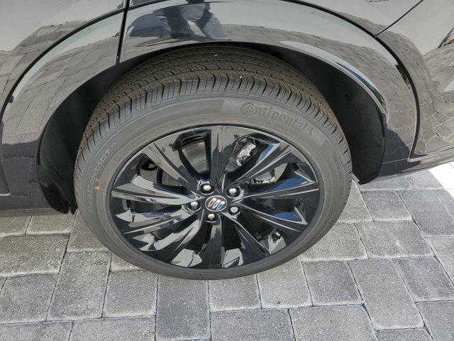 new 2025 Buick Envista car, priced at $30,690