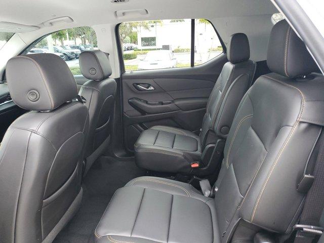 used 2021 Chevrolet Traverse car, priced at $29,917