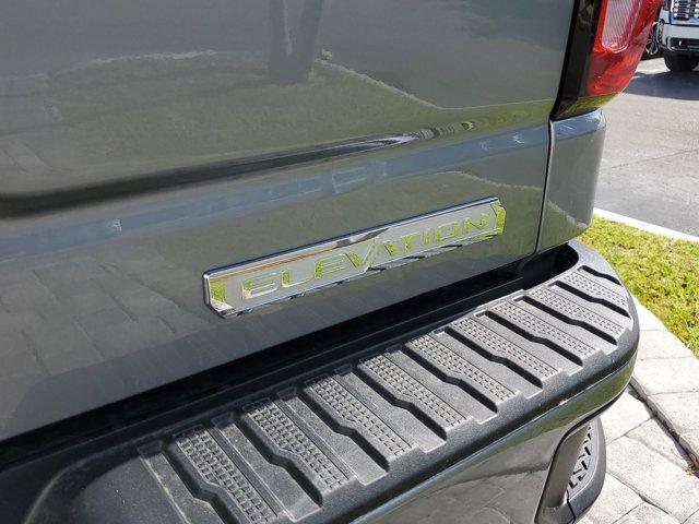 new 2025 GMC Sierra 1500 car, priced at $53,225