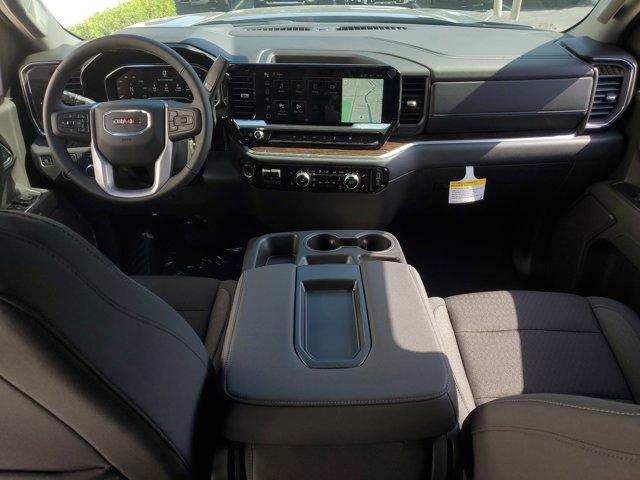 new 2025 GMC Sierra 1500 car, priced at $53,225