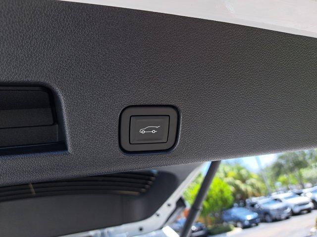 new 2025 GMC Acadia car, priced at $50,330