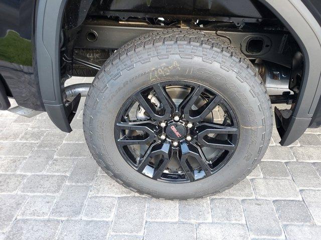 new 2025 GMC Sierra 1500 car, priced at $52,980