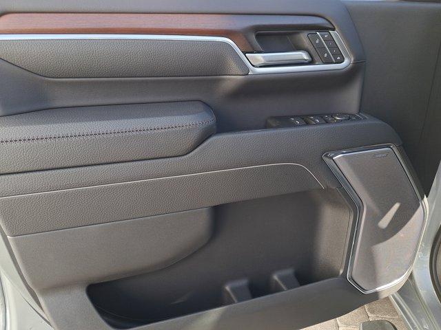 new 2025 GMC Sierra 2500 car, priced at $80,920