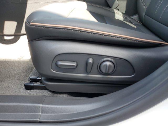 new 2025 Buick Envista car, priced at $32,609
