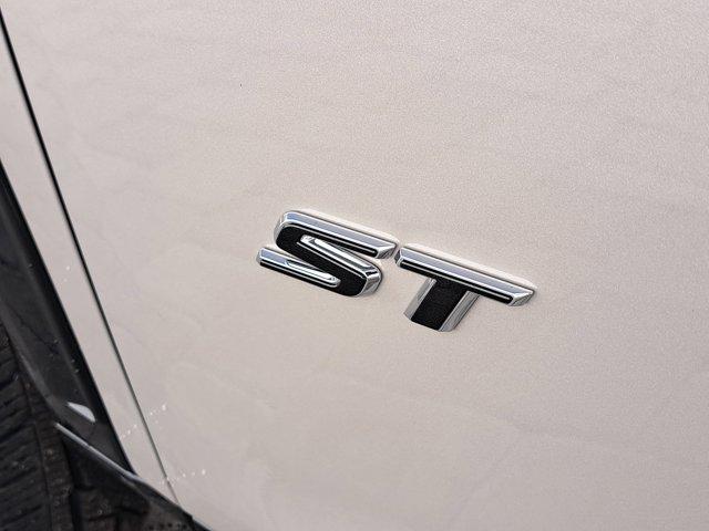 new 2026 Buick Enclave car, priced at $60,525