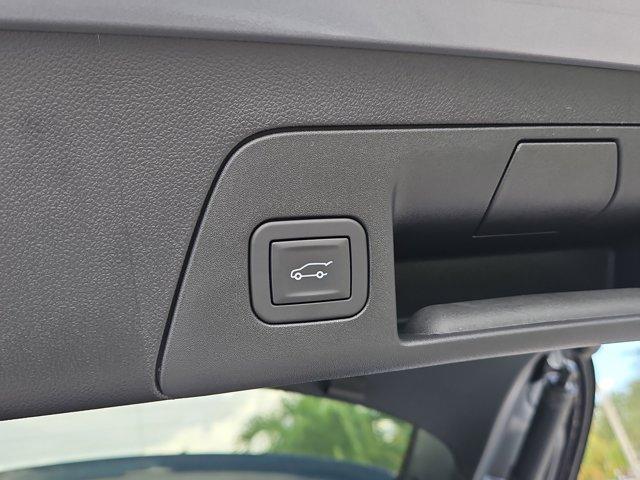 new 2025 Buick Envision car, priced at $44,240