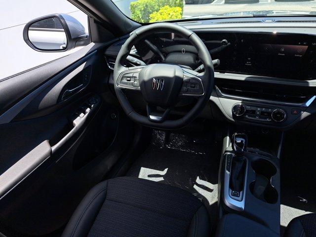 new 2025 Buick Envista car, priced at $27,280