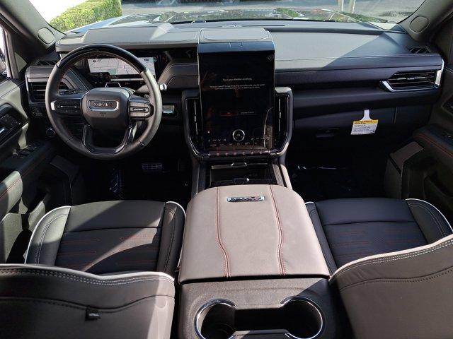 new 2025 GMC Yukon car, priced at $100,640