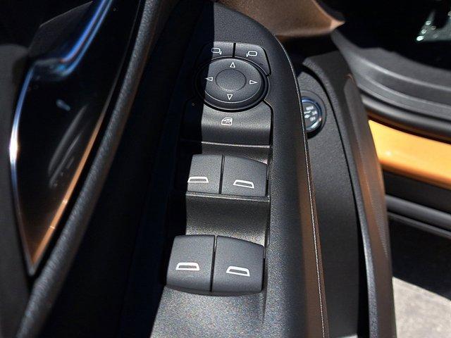 new 2025 Buick Envista car, priced at $27,280