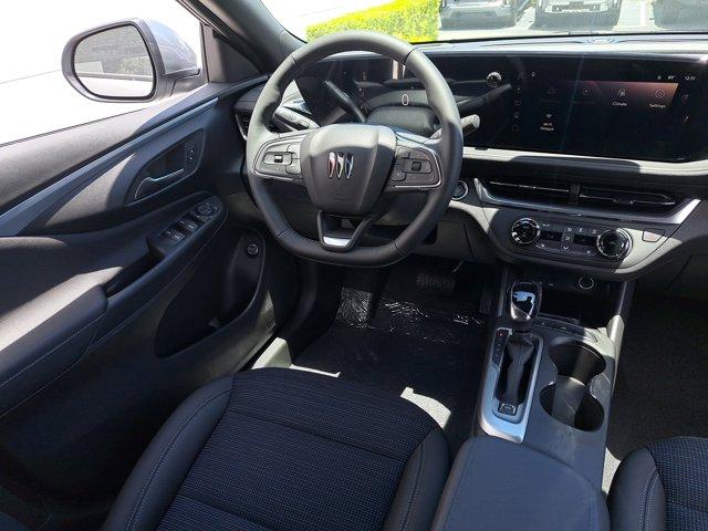 new 2025 Buick Envista car, priced at $27,280