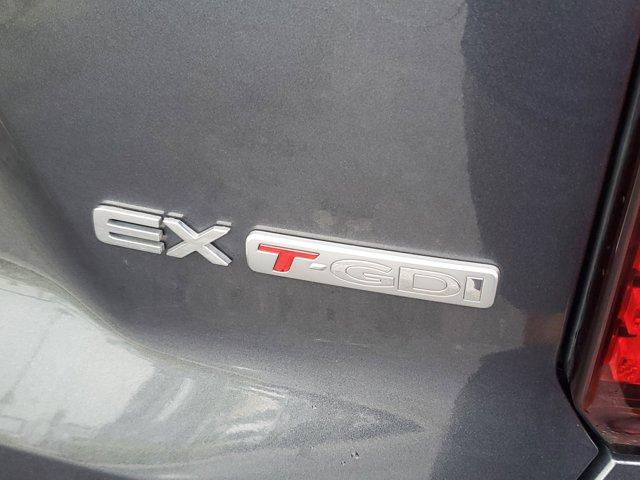 used 2021 Kia Sorento car, priced at $21,416